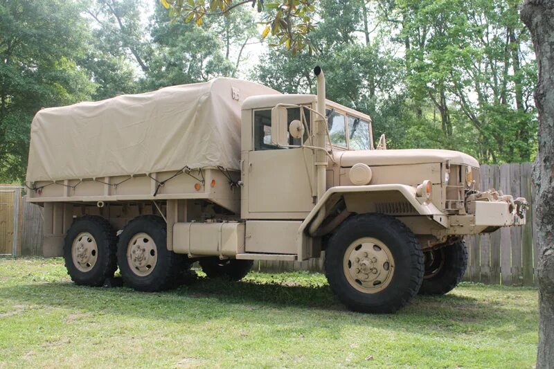 Американский грузовик m35. Am General m35a2. Грузовик REO M-35. M35 Military Truck 4х4.