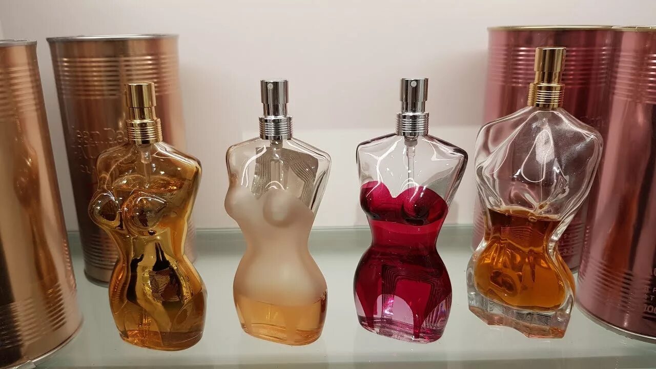 Духи поль готье. Jean paul gaultier classique. jean paul gaultier парфюм. jan pol gotie духи.