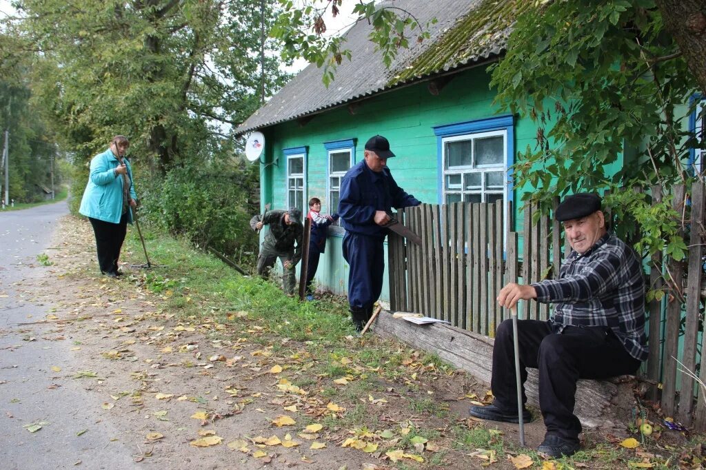 Село Лотаки Брянская область. Лотаки Красногорский район. Колюды Брянская область. Помощь ветеранам доброе дело.