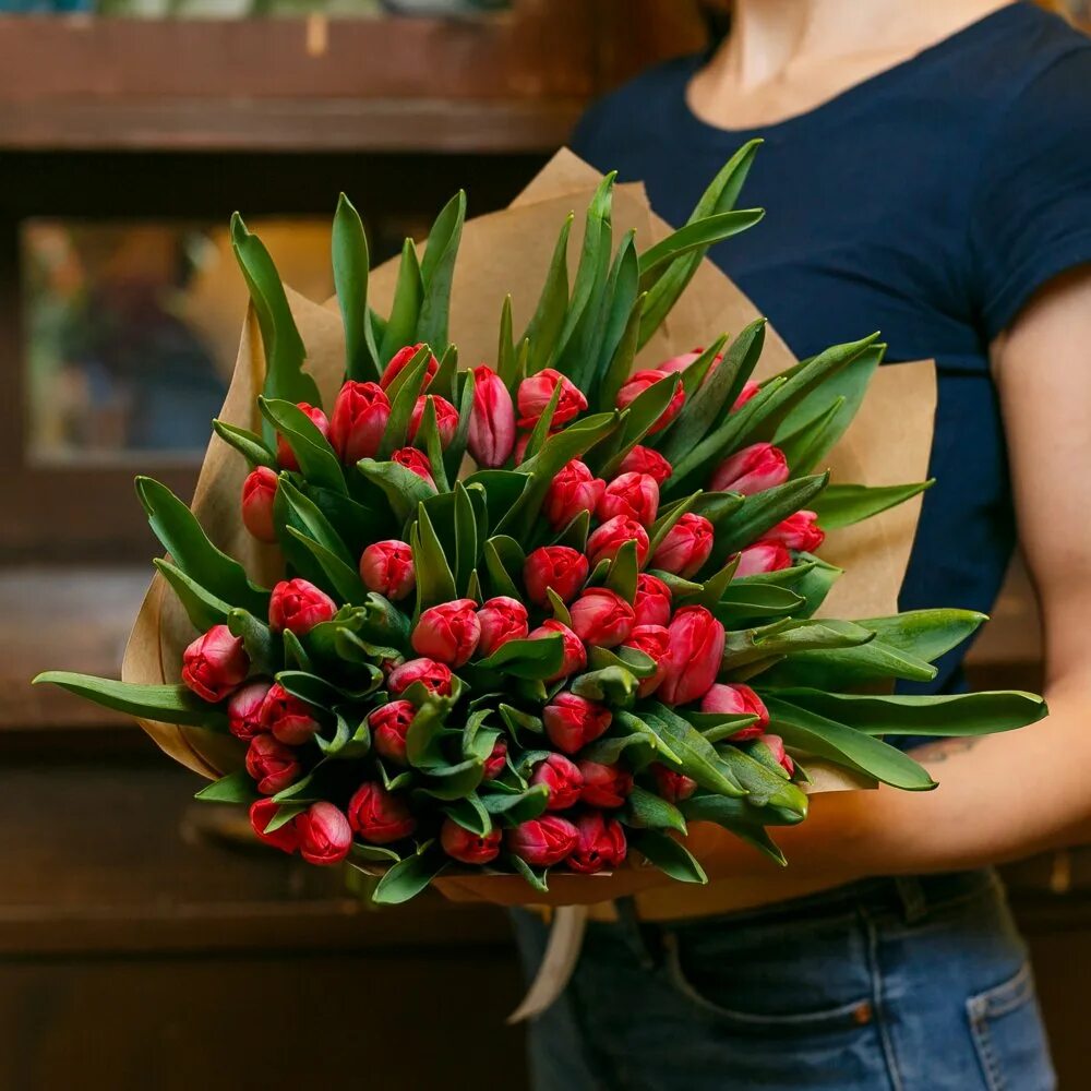 Тюльпаны разноцветные. Букет из разноцветных тюльпанов. Тюльпан букетный. Голландские тюльпаны букет. Заказ цветов тюльпаны.