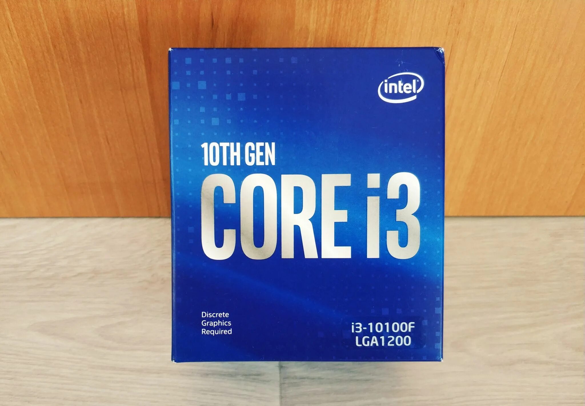 Интел 10100f. Intel i3 10100f. Intel Core i3 10100f Box. Intel Core i3 10100f OEM. Процессор Intel Core i3-10100f OEM.