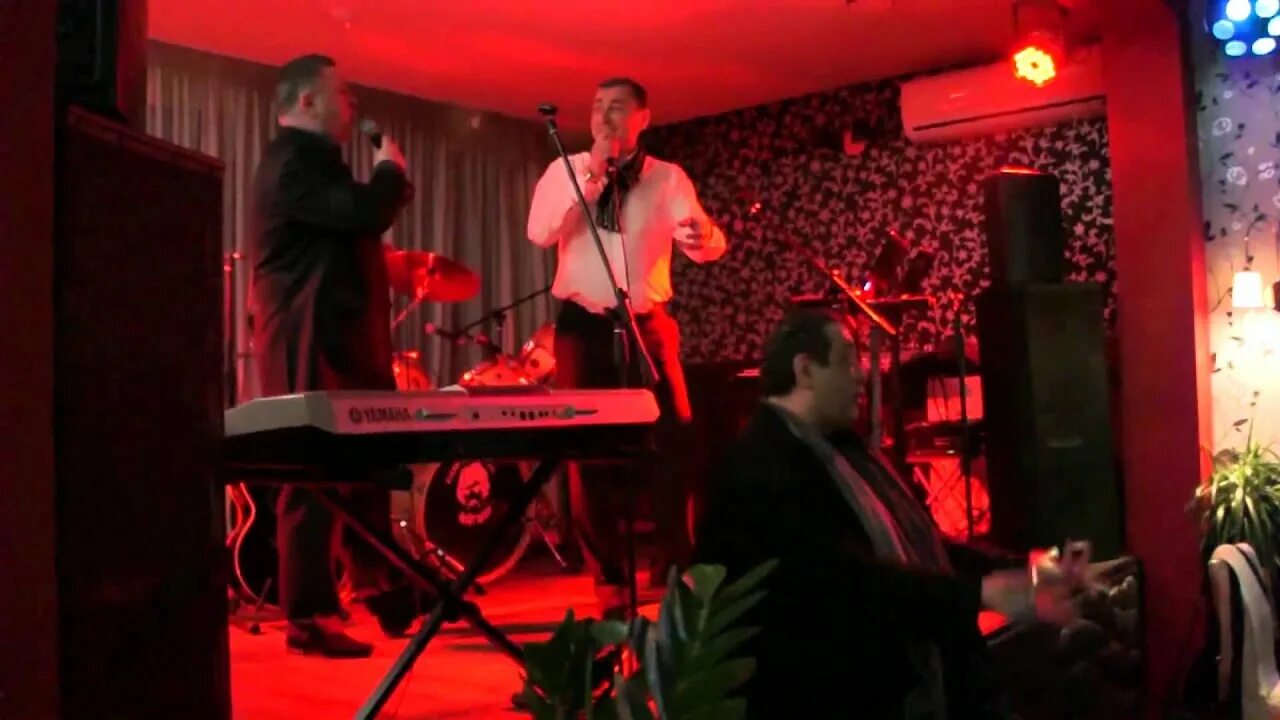 Капунина юлия художник. Будний вечер. Сакартвело пермь монастырская. Будний вечер. Будний вечер.