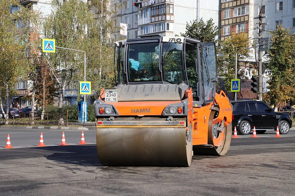 Дорожное управление телефон. Дорожные работы Владикавказ. АМС Владикавказ. Владикавказ дорожные рабочие вакансии.