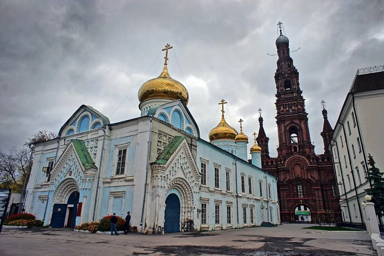 Казанский святыни. Богоявленская Церковь Казань. Колокольня Богоявленского собора Казань.