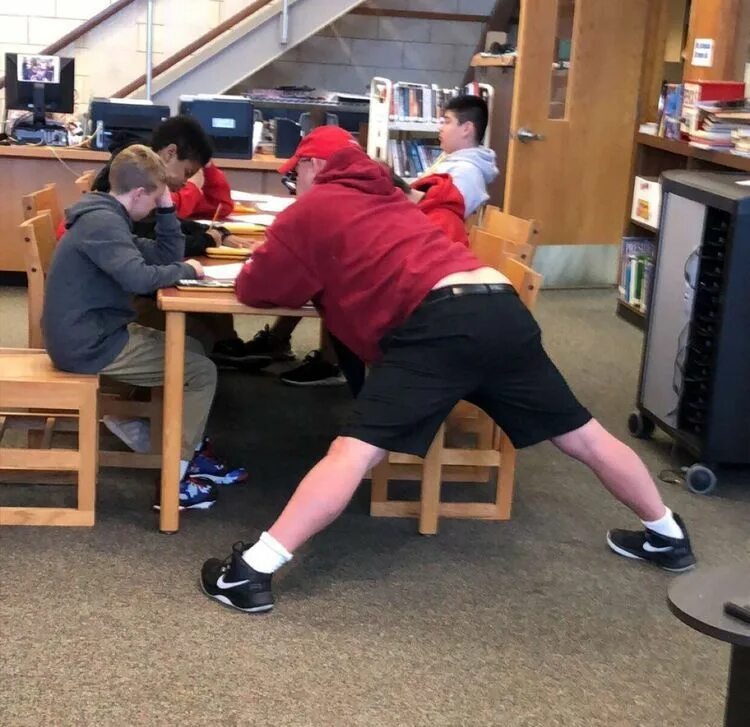 Учитель ботаник. Очень странный учитель. Очень странный учитель. Очень странный учитель. 001 очень странные дела.