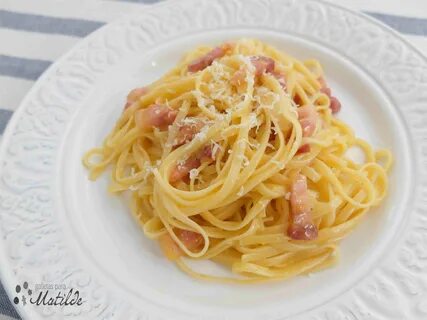 Карбонара классическая с беконом со сливками