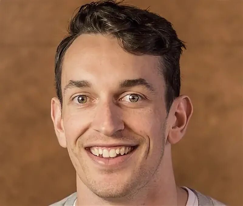 Marc benjamin – blaster. Ben started. Бен аффлек лига справедливости. Бен барнс и чадов. Стиг топ гир.