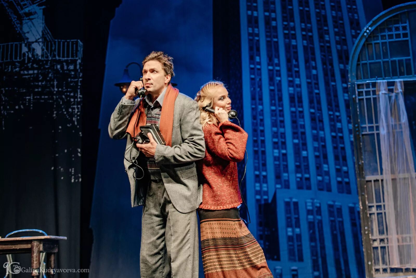 спектакль двое на качелях с арнтгольц и антипенко. двое на качелях арнтгольц и антипенко. татьяна арнтгольц и григорий антипенко спектакль двое на качелях. татьяна арнтгольц и григорий антипенко. двое на качелях татьяна арнтгольц и григорий антипенко.