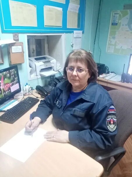 Поездной диспетчер. Диспетчер мчс йошкар-ола. Поездной диспетчер ржд. Диспетчер смп. Еддс выборгского района ленинградской области.