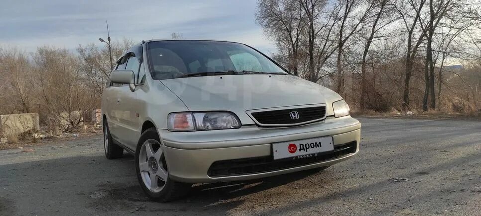 Хонда одиссей 99 года с панорамой. Honda odyssey 2000. Хонда одиссей 1999. Хонда одиссей 1999 года. Хонда одиссей 99.