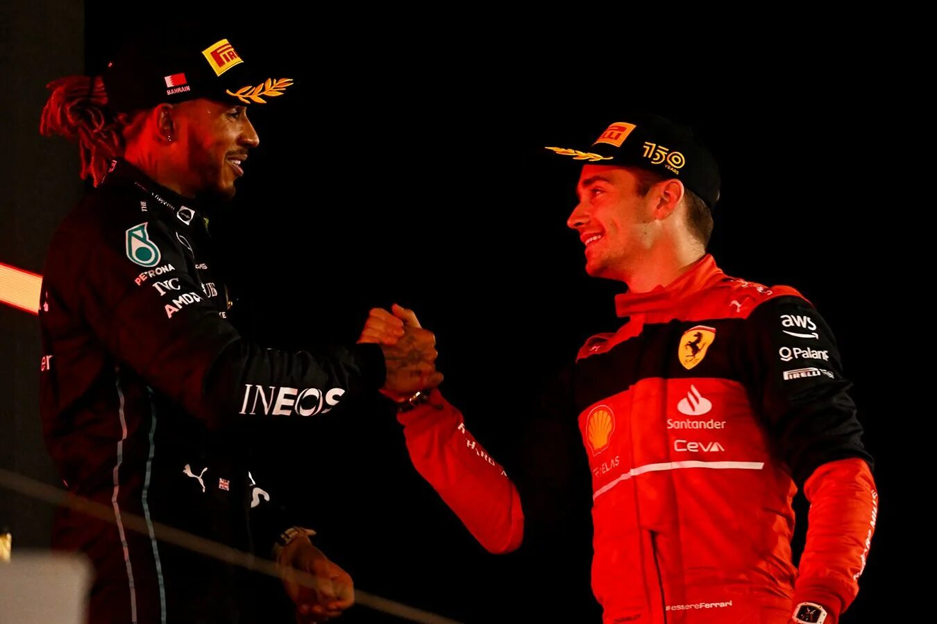 Ф1 2022 Хэмилтон и Рассел. Lewis Hamilton Ferrari. Хэмилтон формула 1 2022. Гран при Бахрейна 2022.