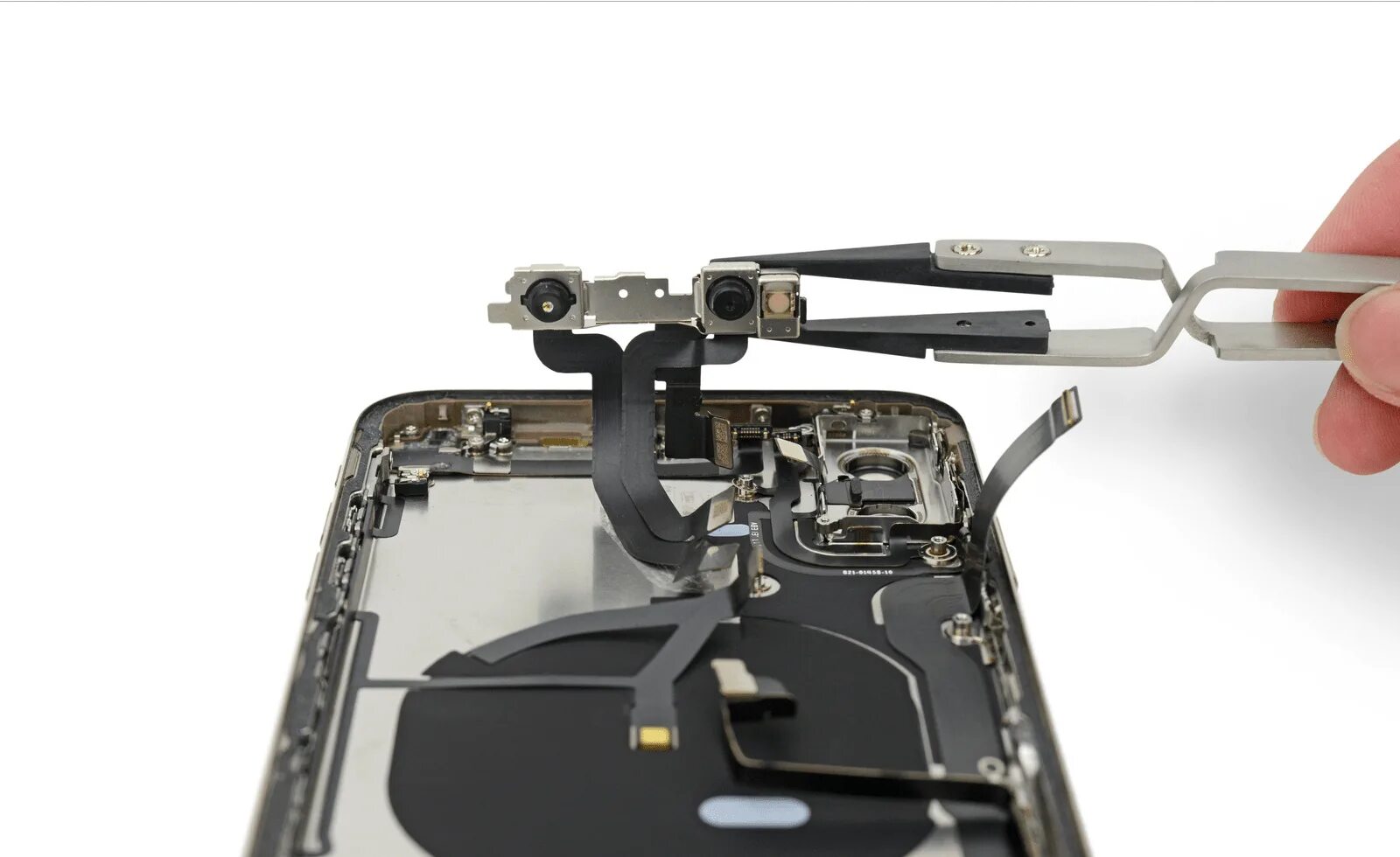 Iphone xs max шлейф. Iphone xs max teardown. ifixit iphone xs. iphone xs max разбор. iphone xs разобранный.