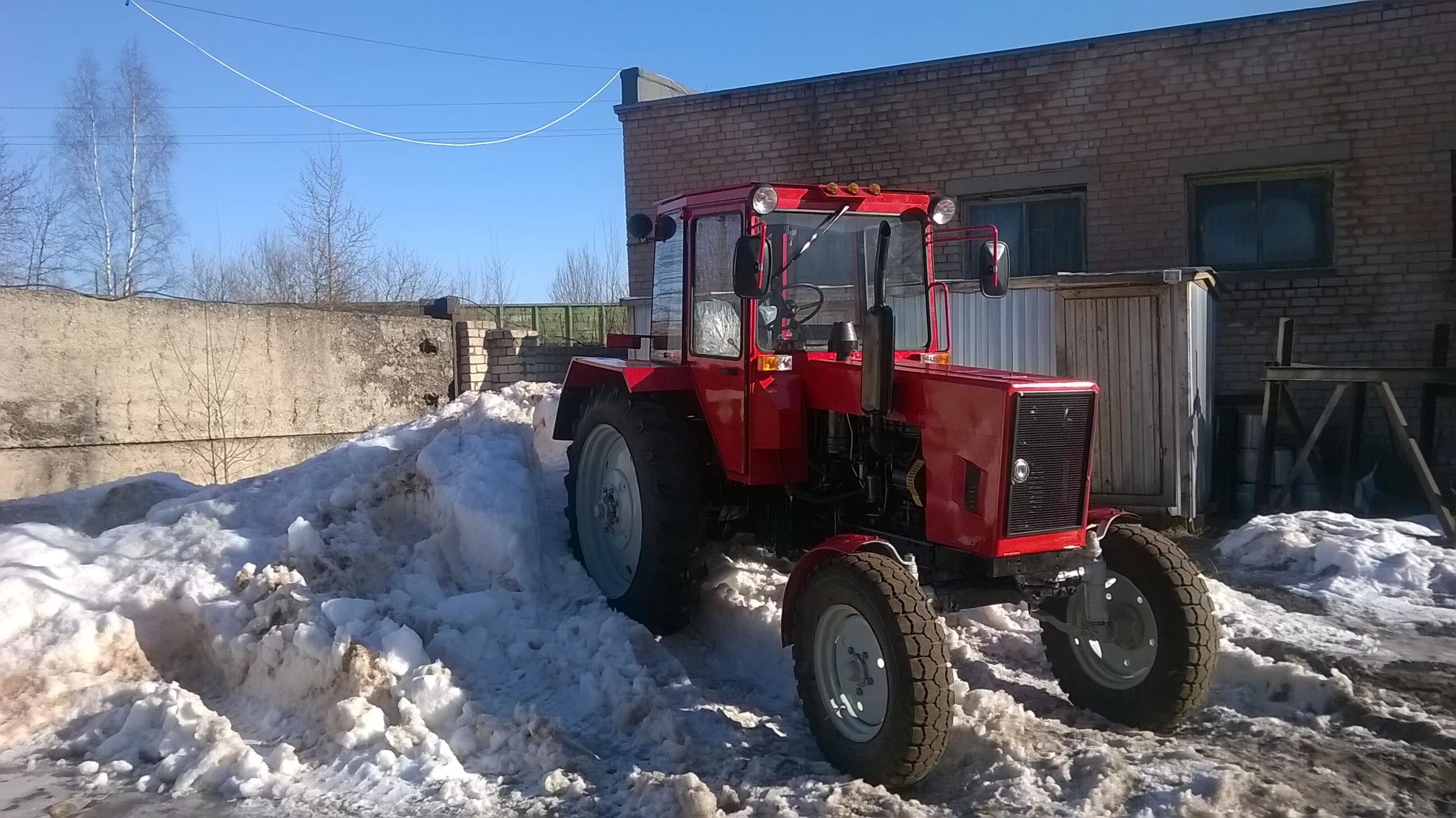 Трактор мтз 82 чувашии. Мтз-80 трактор. трактор после капиталки мтз 80-82. трактор мтз мтз 82. трактора мтз-80,82 после капремонта.