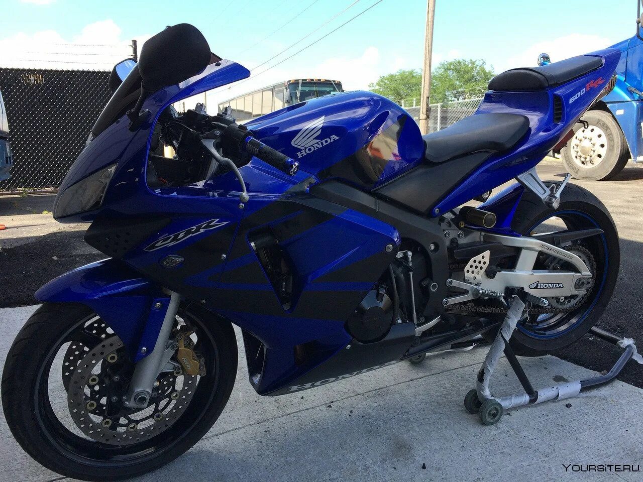 Suzuki gsxr 600 2002. Kawasaki 600. Suzuki gsxr 600 2007. хонда сбр 600. Suzuki gsx r 600 2002.