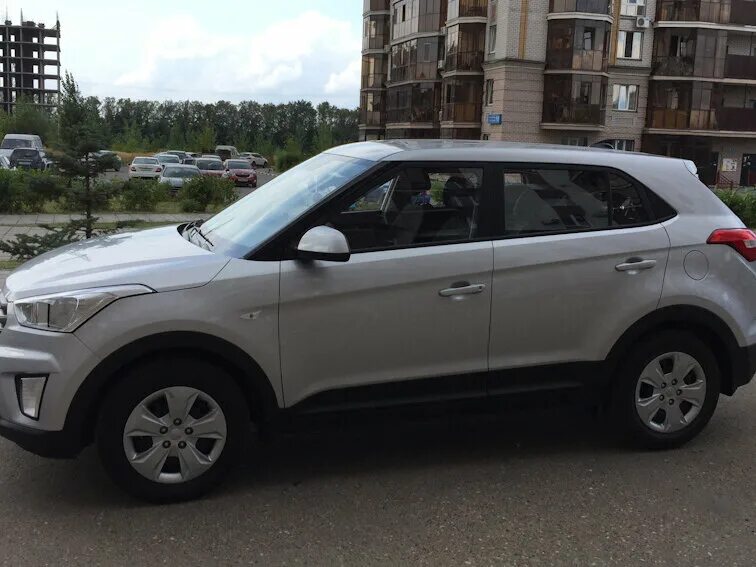 Хендай крета серого цвета. Hyundai creta серебристый. 0 at 4wd 2020. Хендай крета 2017. Creta 2019.