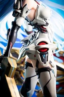 KOS-MOS from Xenoblade Chronicles 2.