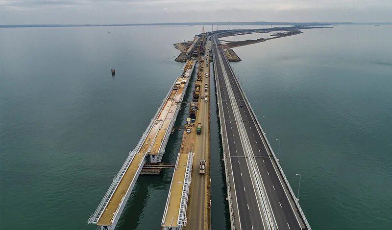 Мост через Керченский пролив. Крымский мост через Керченский пролив. Мост Керченский пролив. Глубина Керченского пролива. Какова общая протяженность крымского моста