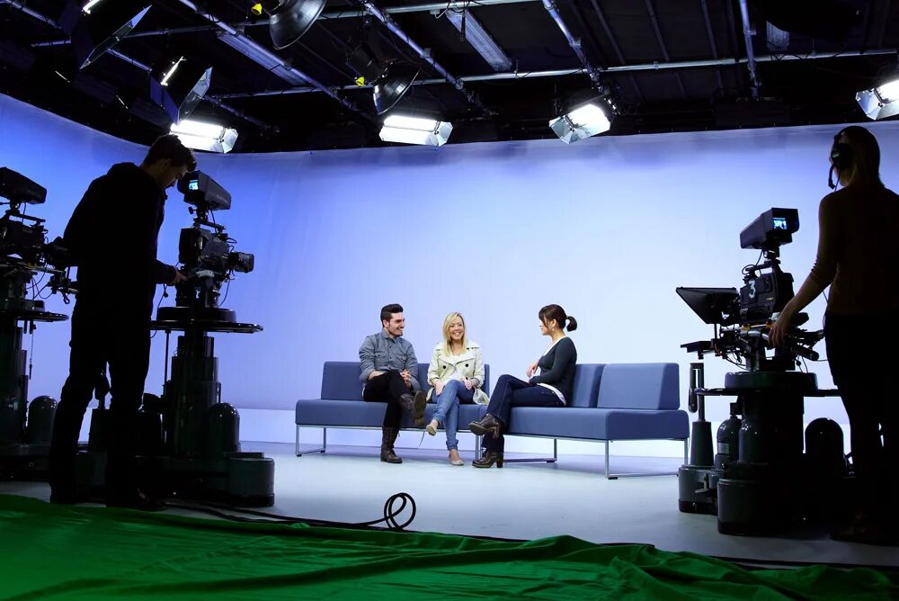 организация трансляций мероприятий. шоу тв трансляция. российское тв. телевидение. видеосъемка концерта.