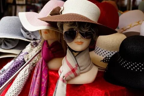 Fashion market