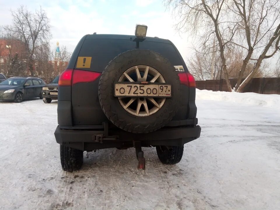 Запаска паджеро 1. Калитка под запаску на паджеро спорт 1. Запаски паджеро спорт. Pajero sport 2 калитка. Калитка для запаски паджеро спорт 2.