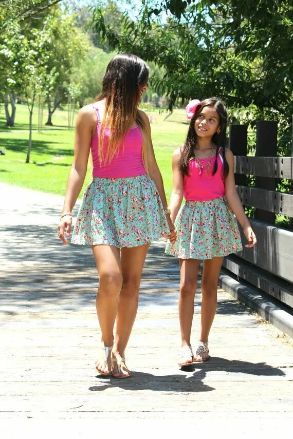 Стиль Step dauther. Mother daughter matching underwear lesbian. Mommys skirt 2. Jen Loveheart "matching Floral Top & skirt with tan Glossy legwear". Teenage daughter