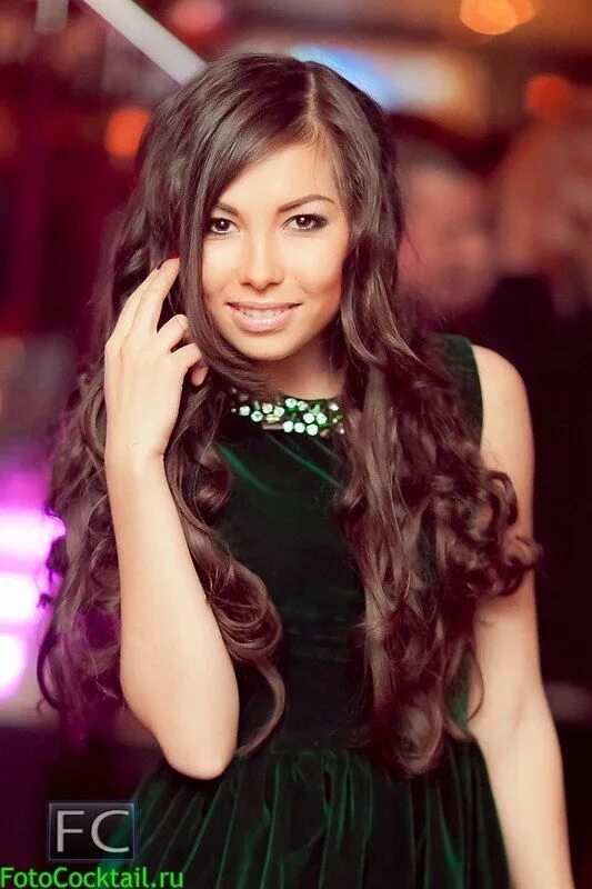 Карина нигай в камеди клаб. Вечеринка нигай корейские. Карина нигай день рождения. Нигай на вечеринке. Вадим семенов муж карины нигай.