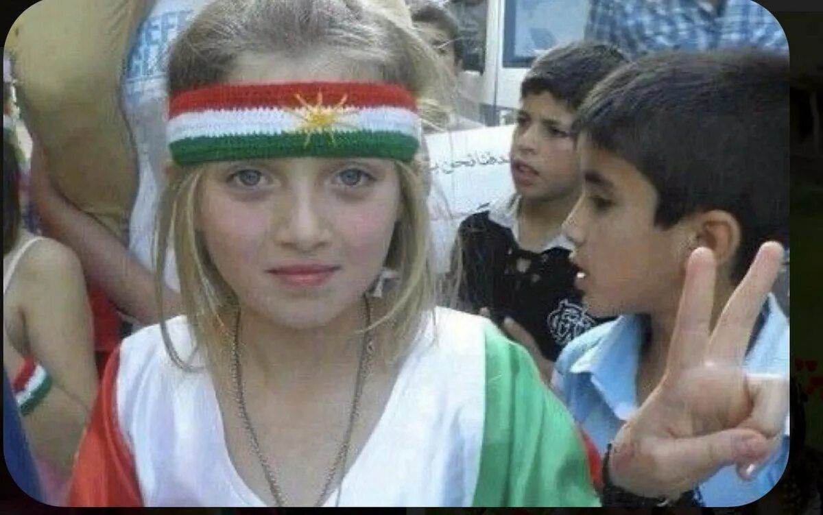 Белые армяне. Армяне фото. Парни восточной внешности. Красивые парни осетины. Белые армяне.