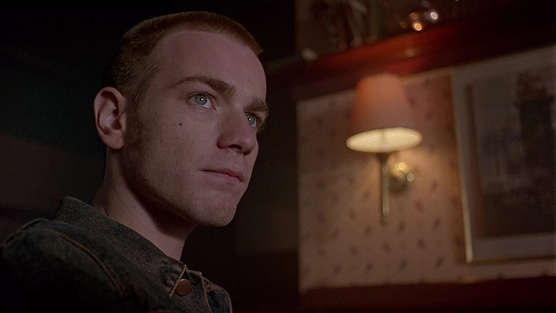 На игле аккорды. На игле 1996. Юэн МАКГРЕГОР Trainspotting 1996.