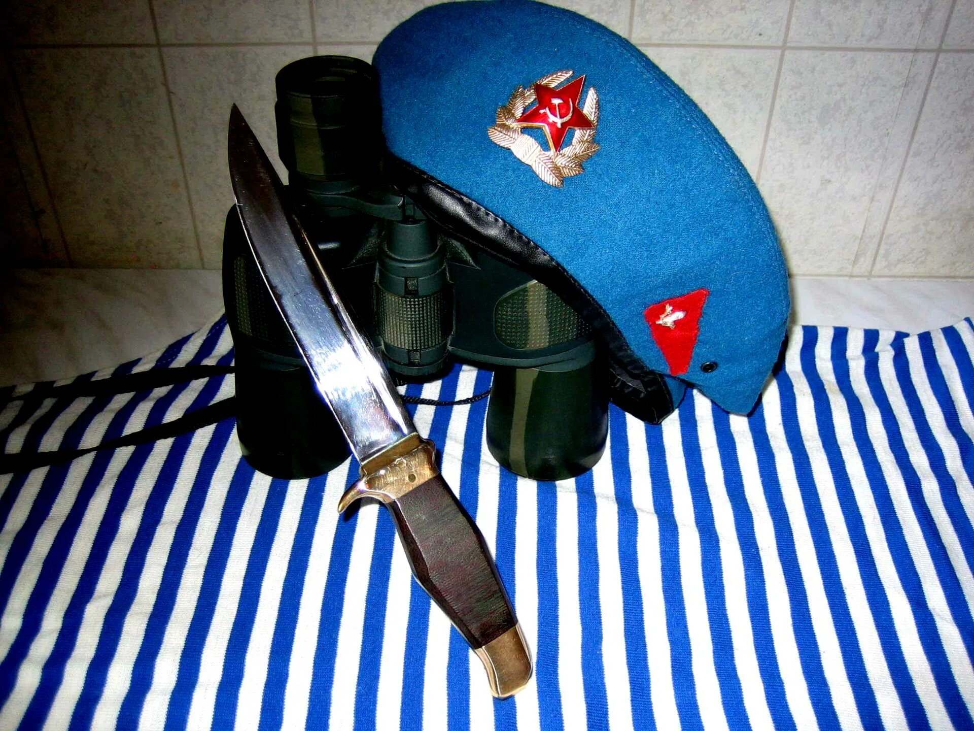 Траншейный нож m1917. Американский траншейный нож м1917. Штык. Ли-энфилд винтовка винтовки первой мировой войны. Берет штыки.