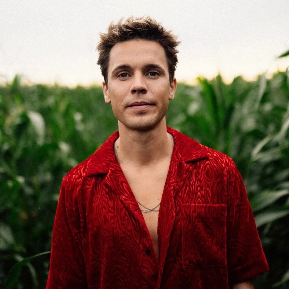 Felix jaehn feat. Felix jaehn. mougleta. felix jaehn robin schulz captain.