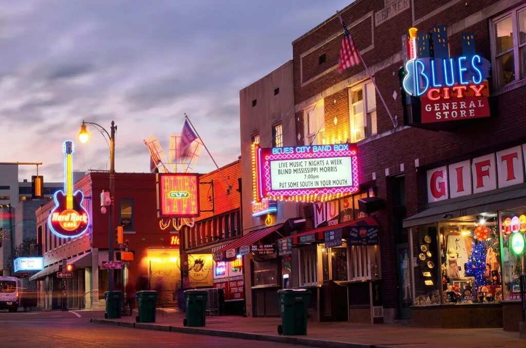 Мемфис сша. Memphis street. Город мемфис теннесси. Memphis street. Memphis street.