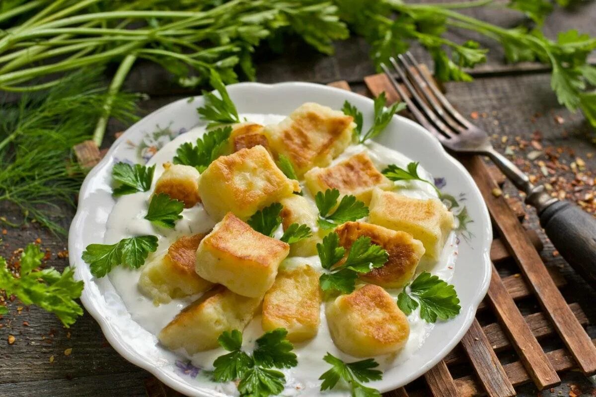 Клёцки картофельные ньокки. Ньокки (клёцки из картофеля). Тюрингенские клёцки. Польские клёцки