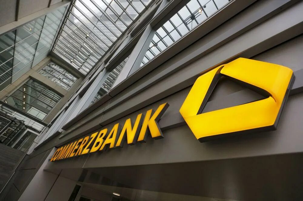 Commerzbank. Commerzbank ag. Коммерцбанк. Коммерцбанк франкфурт. Коммерцбанк евразия.