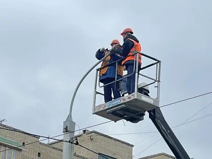 Устанавливают новый с помощью