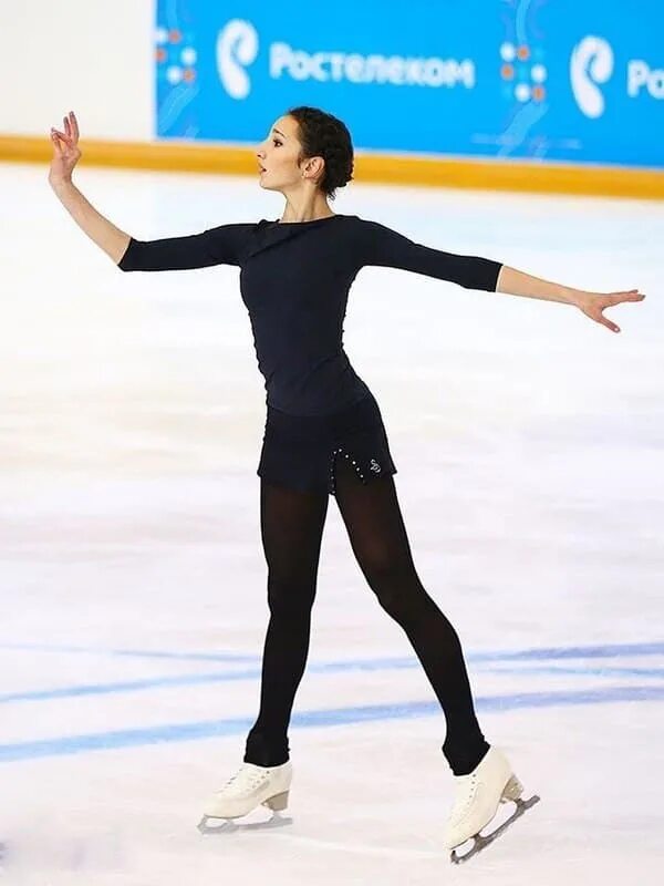 Цурская рост. Марина цурская. Цурская олеся. Цурская тим. Тим тутберидзе младшие цурская пунин.