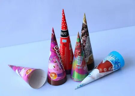 Стаканчик для мороженого конической формы