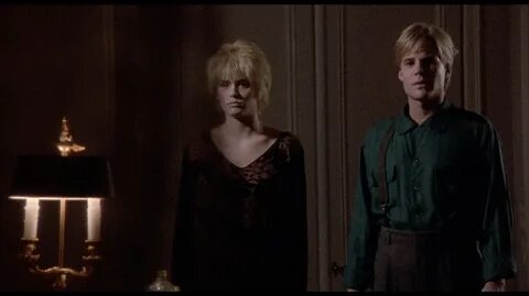 Цветы на чердаке 1987
