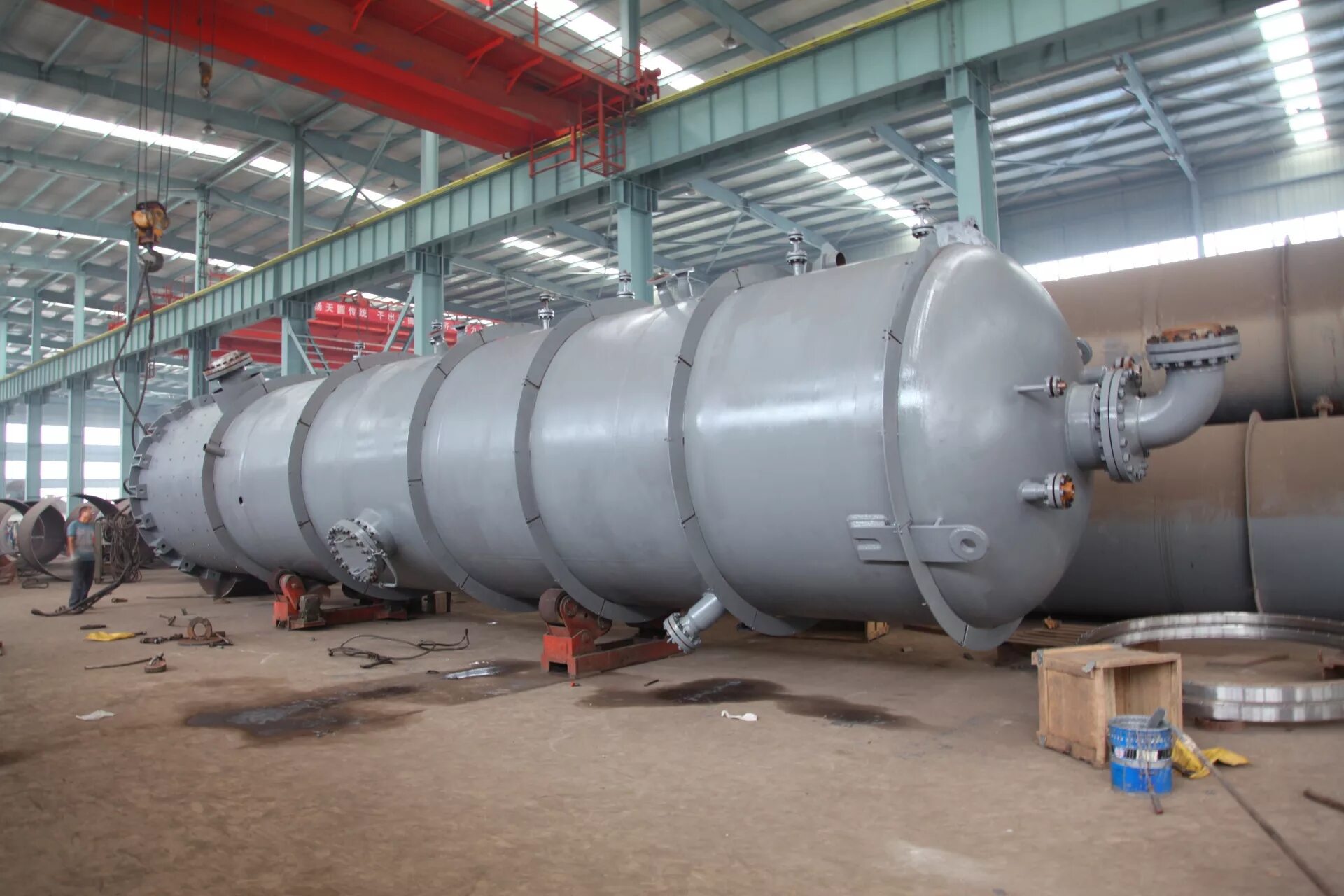 Самораспространяющийся высокотемпературный синтез свс. Advanced web press solutions gmbh с фонариком. Реактор под давлением. Реактор под давлением. Реактор полимеризации автоклав.