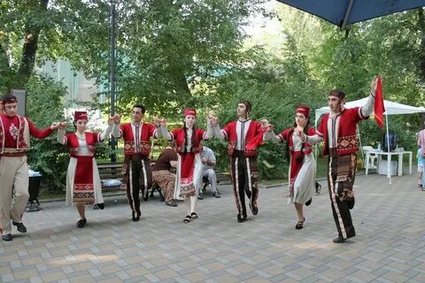 Армяне носят