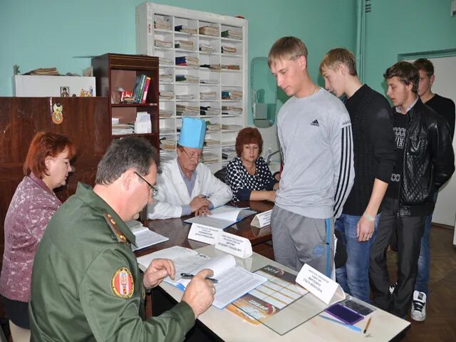 Военный комиссар военкомата на Алабяна. Военному комиссару Головинского района. Военный комиссар Головинского военкомата. Головинский военкомат Москва. Телефон районного военкомата