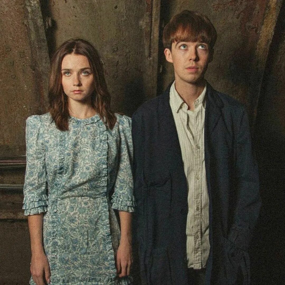 Конец е го. Джессика барден и алекс лоутер. the end of the f ing world сериал. алекс лоутер конец го мира. алекс лоутер сериал.