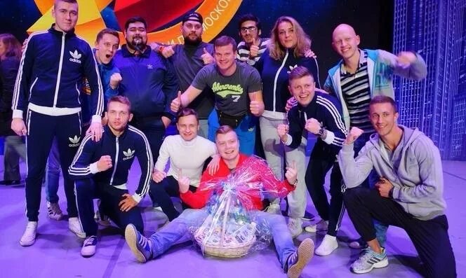 Состав команды пермь. Пермская команда квн. Команда квн пермского края. Состав команды пермь. Команда квн пермского края.