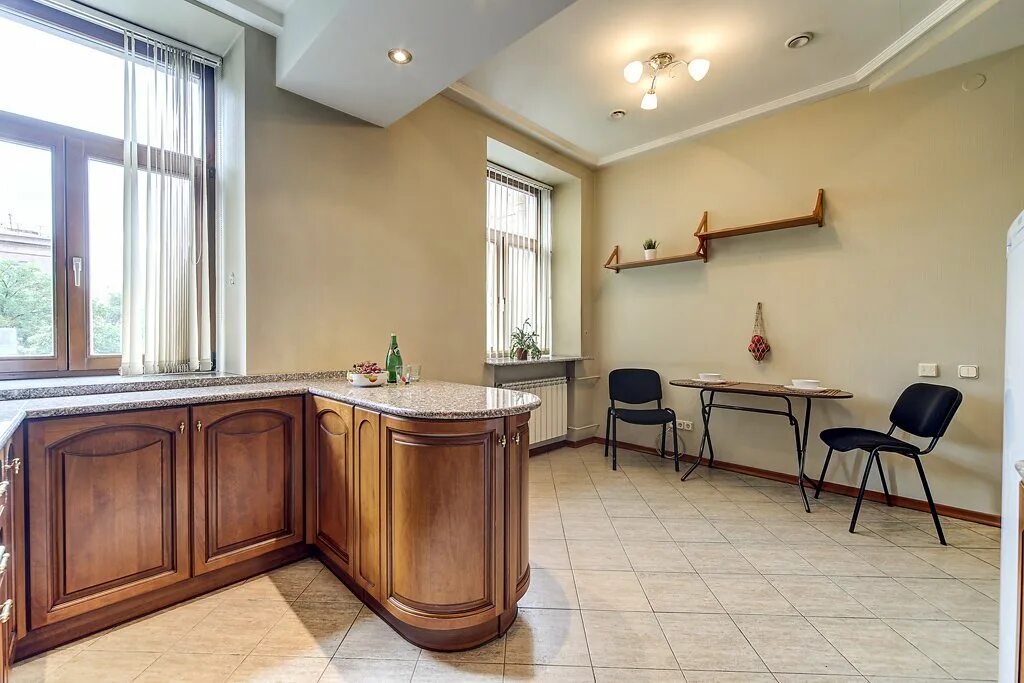 Отель велком хоум спб. Московский, д. Гостиница велком питер. Московский 155 санкт петербург. Дикая орхидея белье магазин.