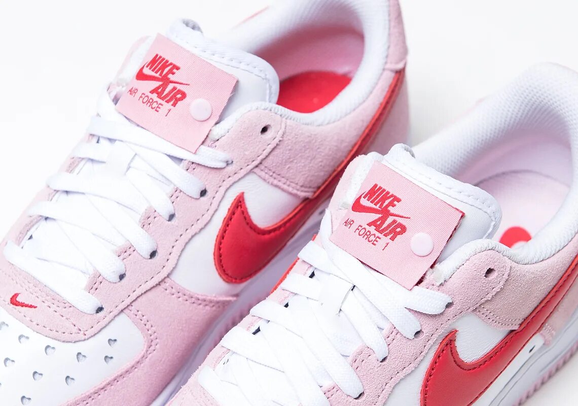 Аир лов. Nike Air Force 1 Low Valentines Day 2021. Nike Air Force 1 Valentines Day 2021. Nike Air Force 1’07 “Valentines Day” (2021). Nike Air Force 1 Love Letter.