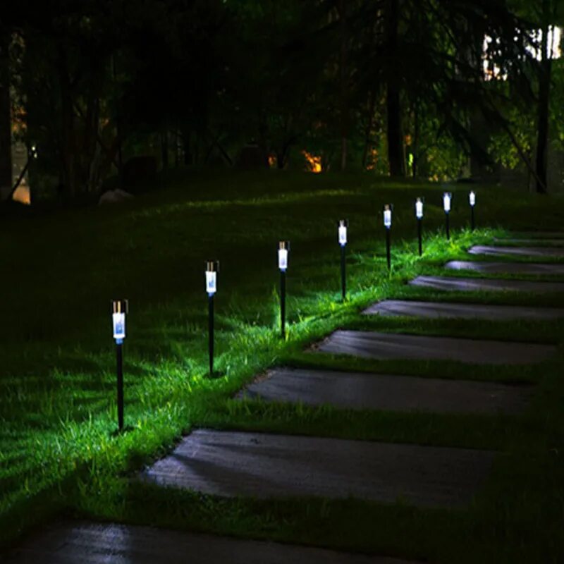 Технологии уличных подсветок. Led Lawn Lamp прожектор уличный. Солнечный светильник Lawn Lights 3 in 1. Подсветка садовых дорожек. Подсветка дорожек в парке.