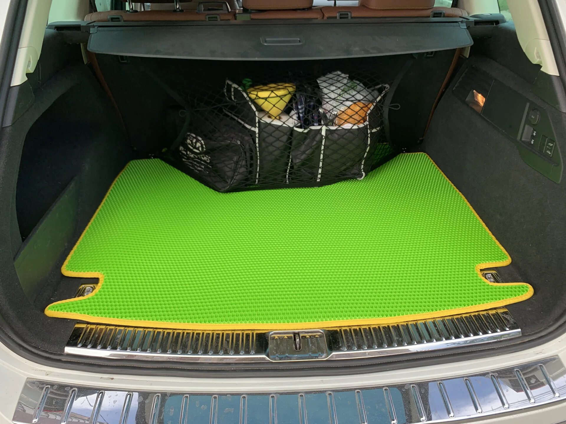 Эво коврики в багажник. VW Touareg 2 коврик в багажник. 3в коврик в багажник Туарег CR. Коврик в багажник Фольксваген Туарег 2020. Эво коврик в багажник на Туарег.
