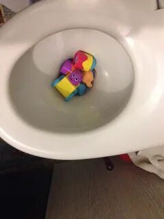 Отмыть детский горшок