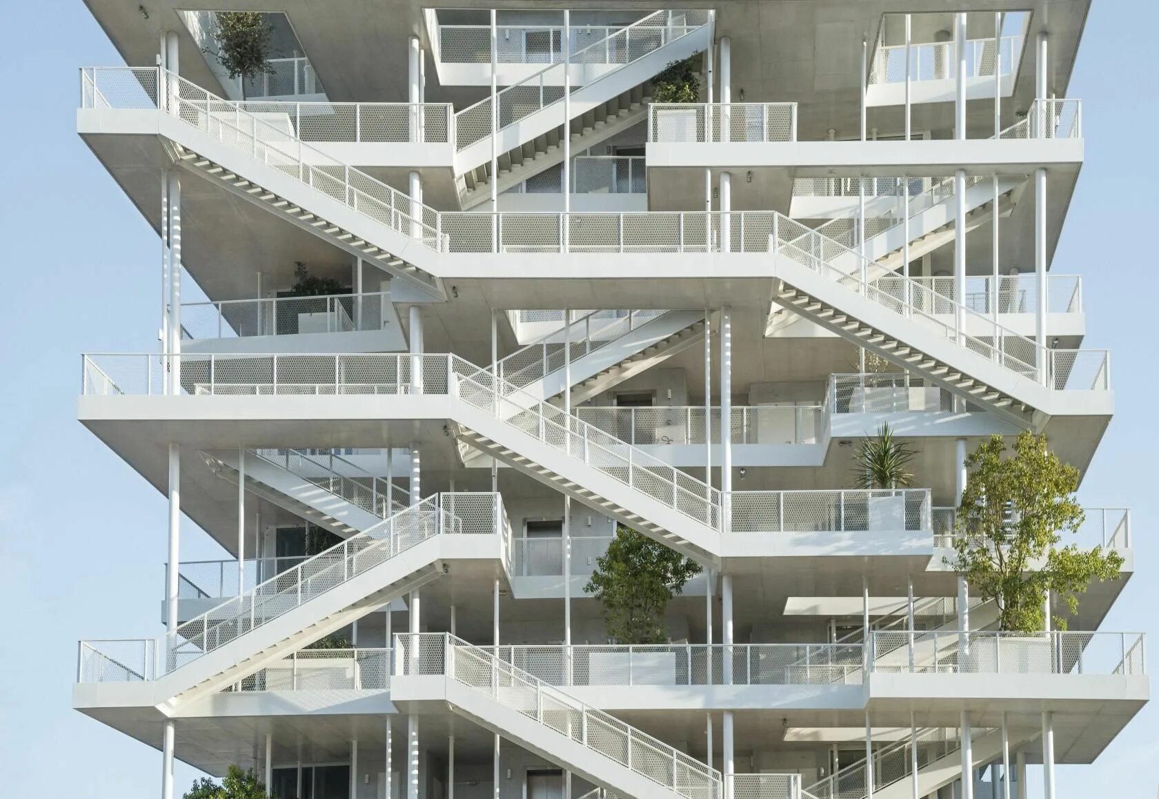 Building string