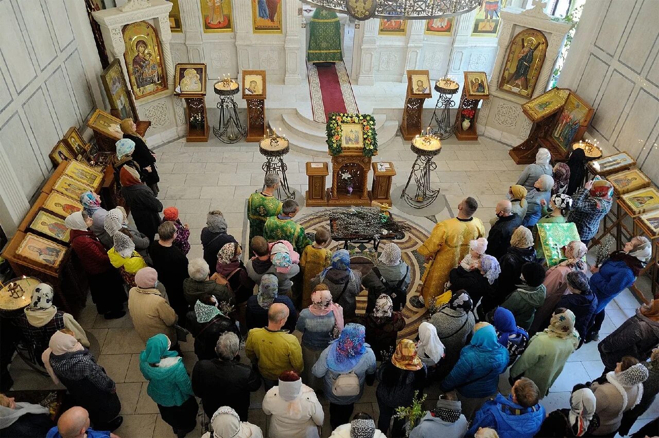 Храм входа в иерусалим. Храм в бирюлево восточное вход господень в иерусалим. Храм в бирюлево восточное вход господень в иерусалим. Храм входа в иерусалим. Храм входа в иерусалим.
