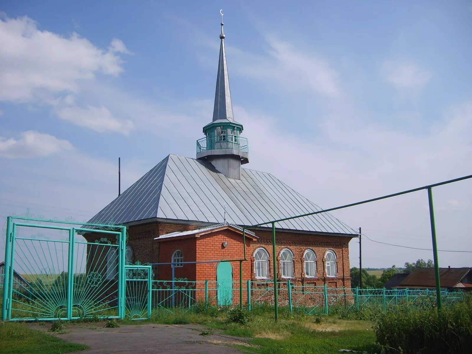 Администрация сеченовского района. Красный остров Сеченовский район. Красный остров Нижегородская область Сеченовский район. Село красное Сеченовский район Нижегородской области. Красный остров Нижегородская область мечеть.